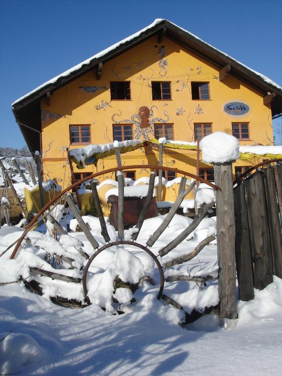 Schiff Bihlerdorf - Hostel Εξωτερικό φωτογραφία